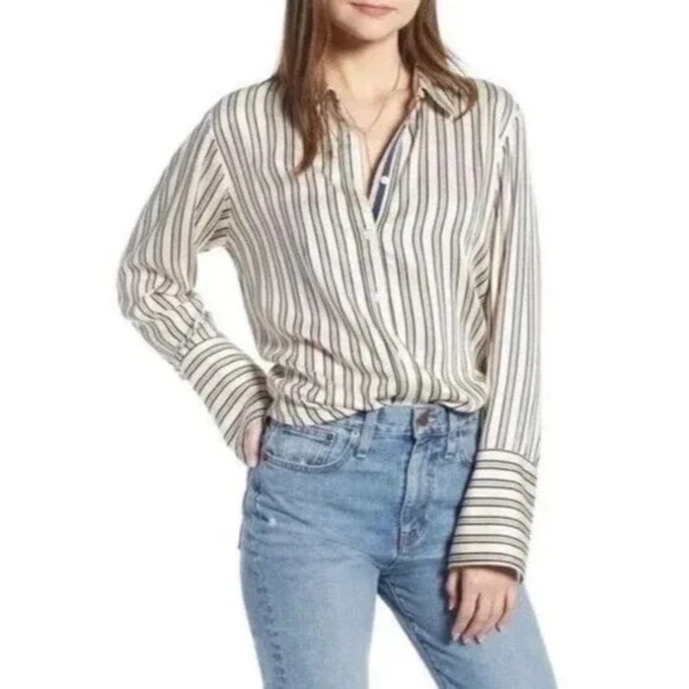 SOMETHING NAVY Ivory Blue Striped Wide Cuff Collared Button Up Top | XXS
